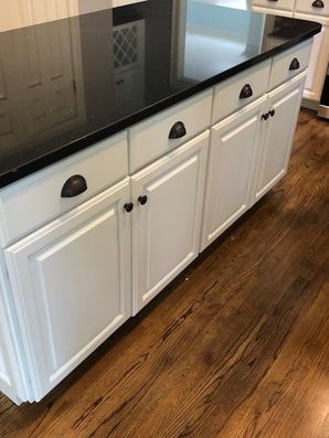 Cabinet Refinishing in Bedford, CT (9)