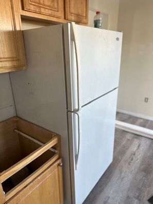 Before & After Cabinet Refinishing in Manchester, NH (2)
