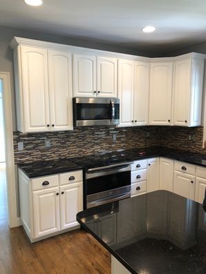 Cabinet Refinishing in Bedford, CT (6)